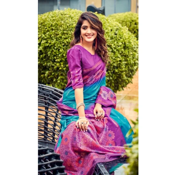 Cotton Blend Printed Saree With Unstitched Blouse (Light Blue, 5-5 Mtrs)