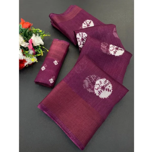 Cotton Blend Printed Saree With Unstitched Blouse (Lavendar, 5-5 Mtrs)
