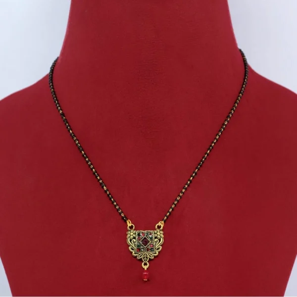 Generic Women's Maroon & Green Color 5 Piece Of Mangalsutra Combo - Image 2