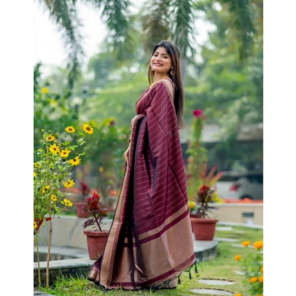 Generic Women's Silk Printed Saree With Unstitched Blouse 5.5Mtr (Maroon) - Image 3