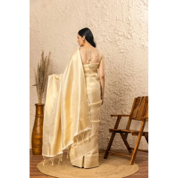 Generic Women's Silk Printed Saree With Unstitched Blouse 5.5Mtr (Gold) - Image 3