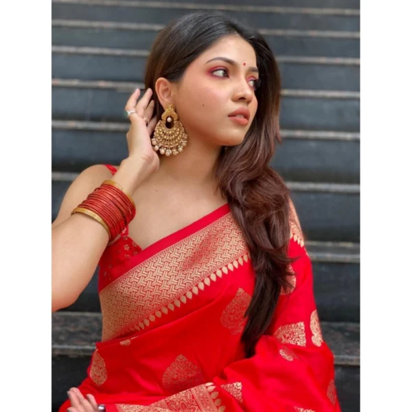 Generic Women's Silk Printed Saree With Unstitched Blouse 5.5Mtr (Red) - Image 2