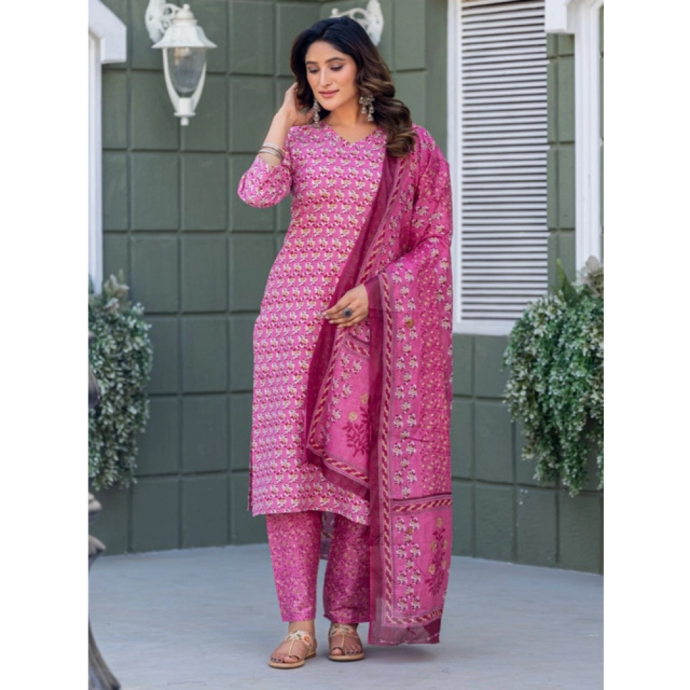 PID63066WomensCottonBlendPrintedKurtiWithPantDupattaSetPink41000x10001webp mydesiattirecom
